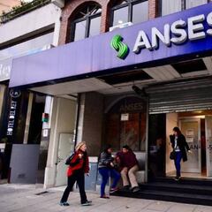 Bono 10.000 ANSES: ¿se puede poner el CBU de otra persona para cobrarlo?