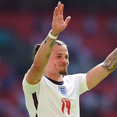 El cóctel de desgracias de Kalvin Phillips: hambre, muerte, cárcel y acoso