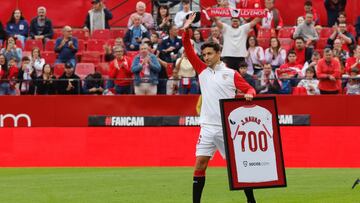 Navas, en Nervión, con la conmemoración de sus 700 partidos en el Sevilla.