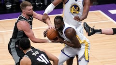 Did Draymond Green stomp Domantas Sabonis on purpose?