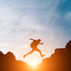 Siete cosas que debes empezar a hacer ya mismo si quieres acabar 2025 con dinero y éxito