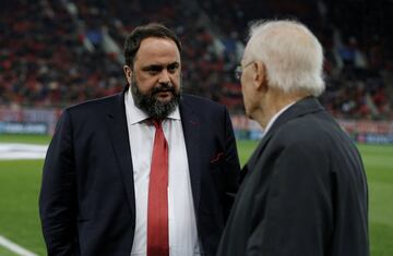 El presidente del Olympiacos y dueño también del Nottingham Forest, Evangelos Marinakis, fue acusado de tráfico de drogas en un caso de contrabando de heroína.