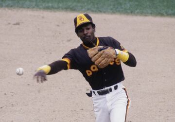 Este segunda base californiano tuvo en 1984 su mejor temporada. Jugaba en San Diego Padres, franquicia con la que jugó las Series Mundiales. Sin embargo, sus problemas con las drogas perjudicaron su carrera y San Diego le traspasó a Baltimore. Una vez que se retiró fue diagnosticado con SIDA y pasó por problemas de salud derivados de la enfermedad, aunque mientras vivió no se hizo público. Falleció en 1991 con solo 32 años.   