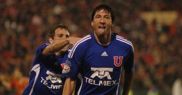 Torneo Nacional 2010: Juan Manuel Olivera (Uruguay), anotó un gol cada 71 minutos por U.de Chile. Marcó 16 goles.