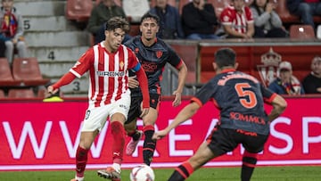 21-11-24. NACHO MÉNDEZ, FRENTE AL HUESCA EN EL MOLINÓN.