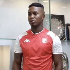 José Ortíz llega a la defensa de Santa Fe: "Quiero títulos"