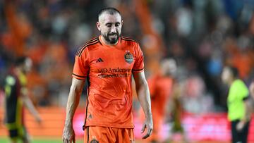 Nov 3, 2024; Houston, Texas, USA; Houston Dynamo FC midfielder Hector Herrera (16) leaves the pitch after being issued a red card in the second half against the Seattle Sounders FC in a 2024 MLS Cup Playoffs Round One match at Shell Energy Stadium. Mandatory Credit: Maria Lysaker-Imagn Images