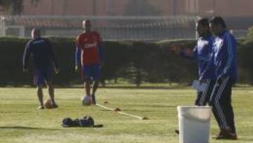 Polémica en la U por asado del plantel y presencia de hinchas