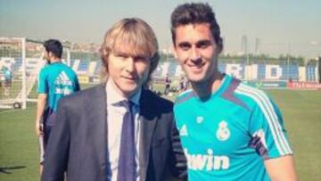 Arbeloa mostró su admiración por Nedved. "Un auténtico crack", escrbió el madridista.