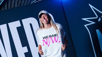 Maitane López, con la camiseta que reivindica el nuevo convenio colectivo de la NWSL, liga estadounidense femenina de fútbol: "We said now".