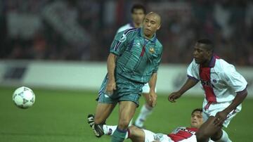 Ronaldo wearing Barcelona's light green away strip during the 1997 Cup Winners Cup final against PSG.
