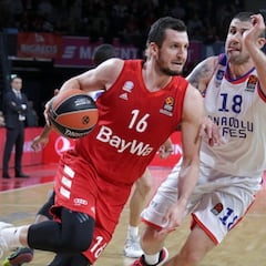 Paul Zipser, operado de urgencia por una hemorragia cerebral