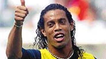 <b>CONVICCIÓN</B>. Ronaldinho le tiene ganas al Manchester United, después de que Roy Keane se metiese con él.