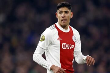 Edson Álvarez en un juego con el Ajax en la Eredivisie.