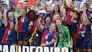 El Barça, con la goleadora Claudia Pina, campeón por segundo año seguido de la Copa de la Reina.
