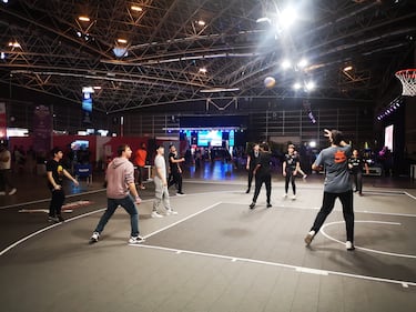 Dreamhack Valencia Esports Videojuegos indie retro arcade juegos indie Valencia 3X3 Valencia Basket