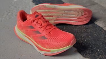 Zapatillas Adidas Solar: tecnología para tus carreras diarias