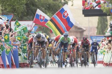 Valverde ganó a Sagan al sprint.
