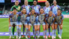 Spain women's team poses for a team photo ahead the UEFA Women's Euro 2025 Qualifying football match between Czech Republic and Spain in Chomutov on July 12, 2024. (Photo by -STR / AFP)