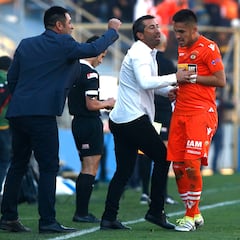 El ex arquero de la Roja que busca trabajo como DT en Twitter