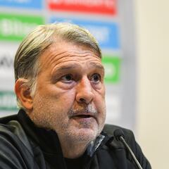 Gerardo Martino no se distrae con la posibilidad de renovar con la Selección Mexicana