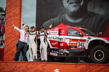 Sainz, Alonso y Fuertes con el SsangYong: "Es nuestro sueño"