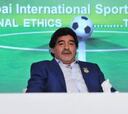 Maradona: 'Messi es excepcional; inventa cada día una cosa nueva'