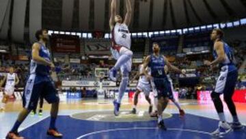 Waczynski encesta en el San Sebastian Arena 2016