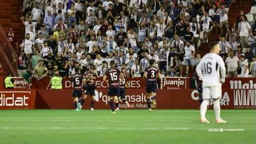 La desolación del Albacete tras la victoria del Levante.