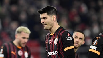 Alkmaar (Netherlands), 13/02/2025.- AÂlvaro Morata of Galatasaray SK looks on during the UEFA Europa League playoff soccer match between AZ Alkmaar and Galatasaray SK, in Alkmaar, the Netherlands, 13 February 2025. (Países Bajos; Holanda) EFE/EPA/OLAF KRAAK
