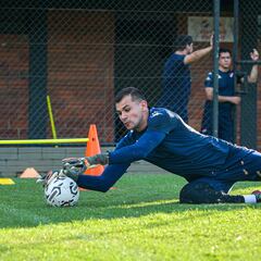 ¿Cómo le fue al nuevo portero de Nacional en sus anteriores equipos?