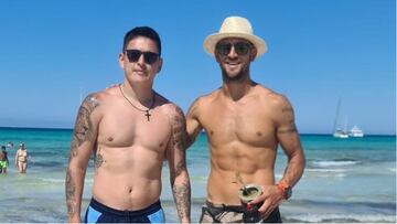 Pasó por la U, tiene restaurantes en España y ahora anunció su retiro del fútbol