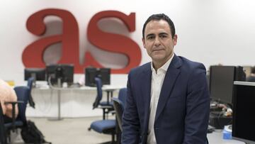 Velasco Caballo, presidente de los árbitros, visita el Diario AS.