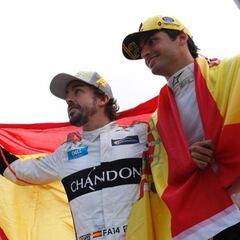McLaren iguala a Carlos Sainz con Fernando Alonso