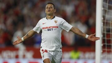 Chicharito anotó por primera vez con el Sevilla en la LaLiga