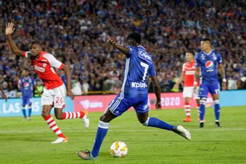 Millonarios venció a Independiente Santa Fe en el primer clásico bogotano del año en el Torneo ESPN jugado en el estadio El Campín de Bogotá. El partido terminó 3-1 y los goles fueron de Zapata, Ortíz, Del Valle y Torijano descontó para Santa Fe.