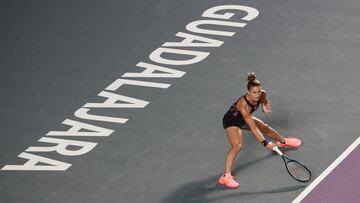 Tennis - WTA 1000 - Guadalajara Open - Guadalajara, Mexico - October 18, 2022. Maria Sakkari of Greece in action during her second round match against Marta Kostyuk of Ukraine. REUTERS/Henry Romero.