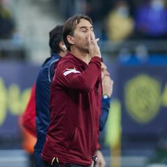 Lopetegui aprieta a Monchi