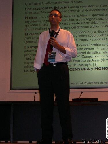 La SGAE da la cara ante los internautas