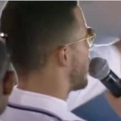 Hazard se atrevió con el micro y no defraudó: lo que dijo y la reacción de la plantilla fue oro