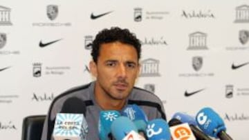 Weligton en rueda de prensa.