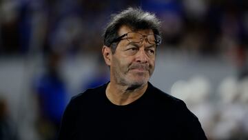 La Selección de El Salvador se quedará sin entrenador luego de un proceso de dos años y medio de Hugo Pérez, debido a malos resultados en Nations League.