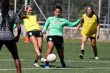 Atlético Nacional sigue su preparación para la Copa Libertadores Femenina. Su gran refuerzo Yoreli Rincón fue anunciada.