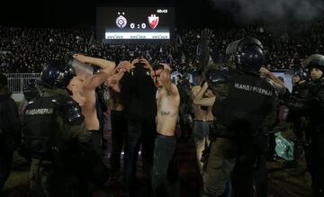 La batalla campal de Belgrado en imágenes