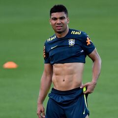 Brasil desconvoca totalmente a Casemiro por su infección bucal