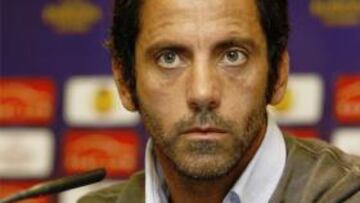 Dardo de Quique a Manzano: "Que se olvide de los demás equipos y mire sólo al suyo"