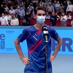 Arrasó a Djokovic y no está ni entre los 40 mejores: el inicio de su discurso enamoró al pabellón