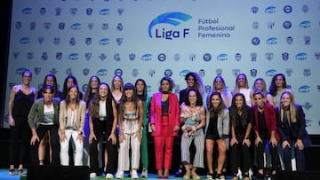Empieza la nueva era: ¡°Sin F el f¨²tbol no se escribe igual¡±