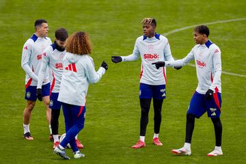 Los internacionales españoles, en el último entrenamiento en Las Rozas.