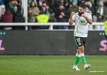 Aprobados y suspensos del Racing en Burgos: noveno gol de Villalibre